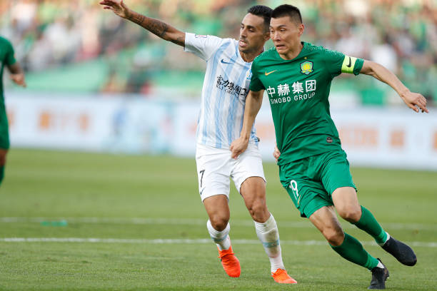 bob体育官网-关于心头惊险不断，比赛展现出巅峰对决的信息  第1张