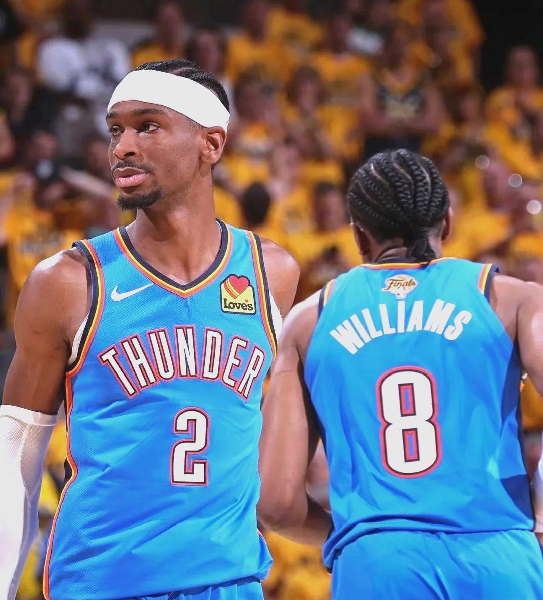 bob体育官网-爵士队防守稳固击败步行者延续好态势的简单介绍  第1张